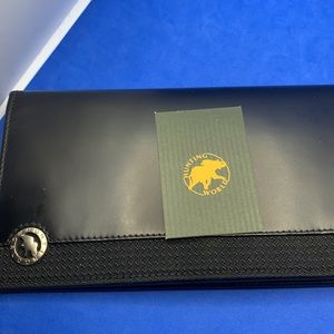 Hunting World black rugged leather card holder wallet